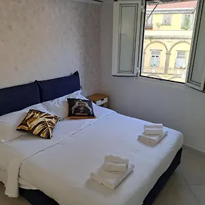 Pensión Amendola Nápoles